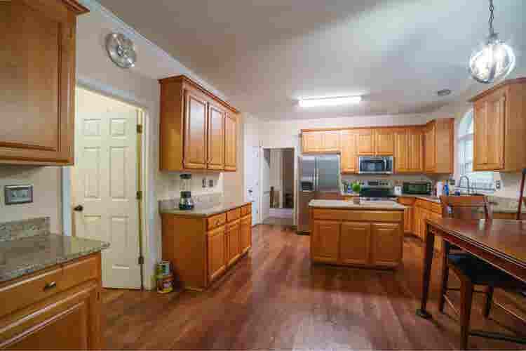 Furnished Room Work Professionals