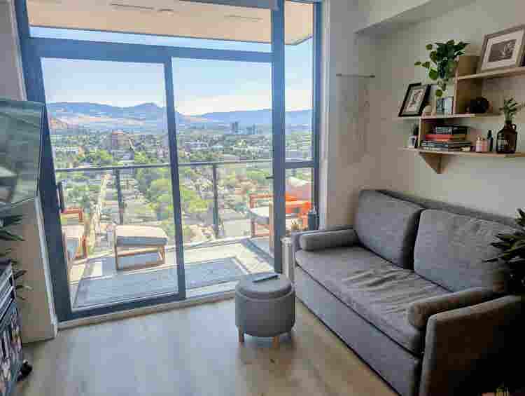 Upscale downtown Kelowna condo