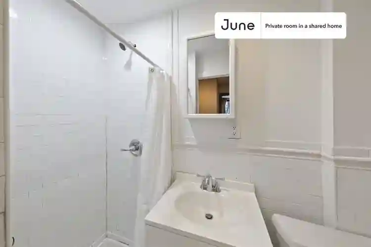 3 BR in New York City