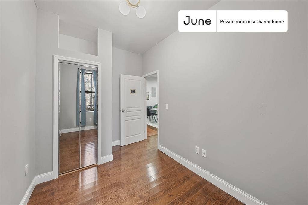 4 BR in New York City