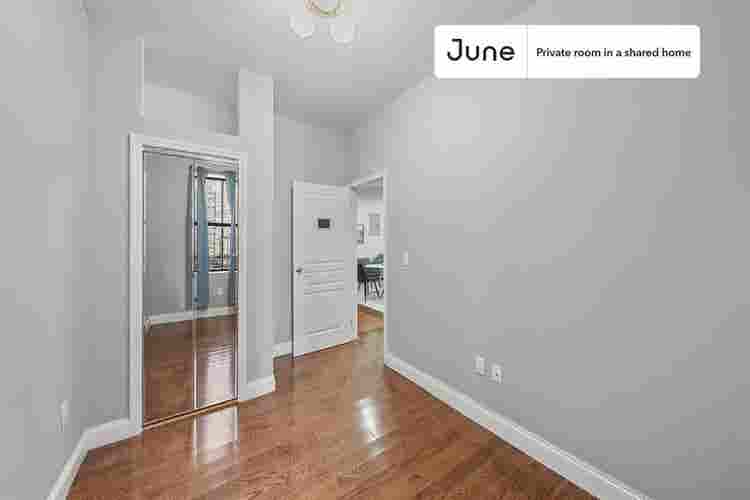 4 BR in New York City