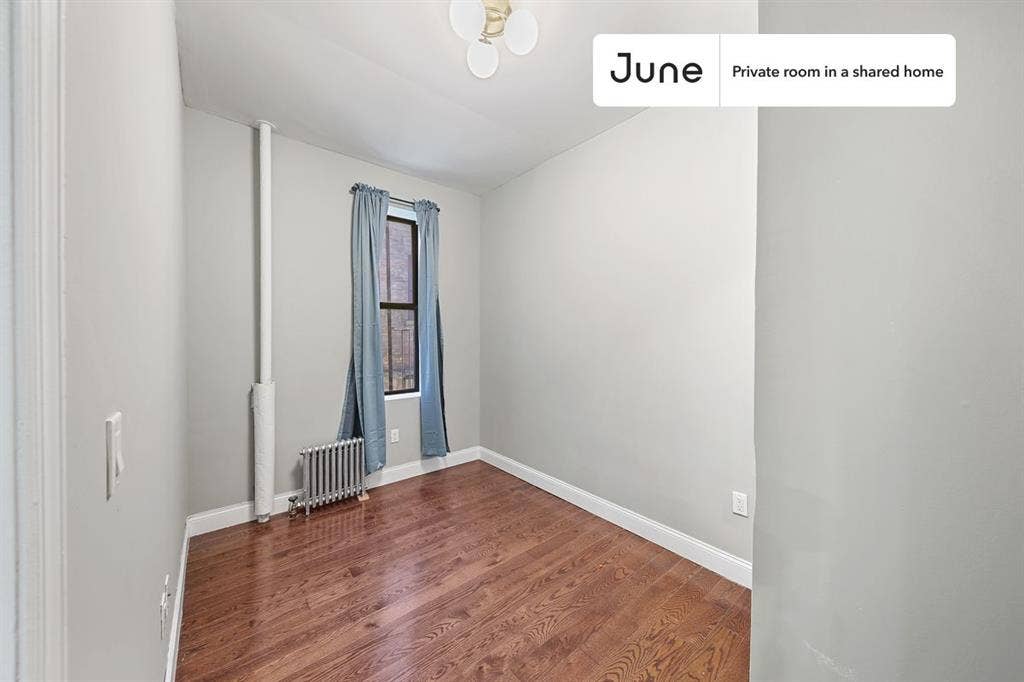 4 BR in New York City