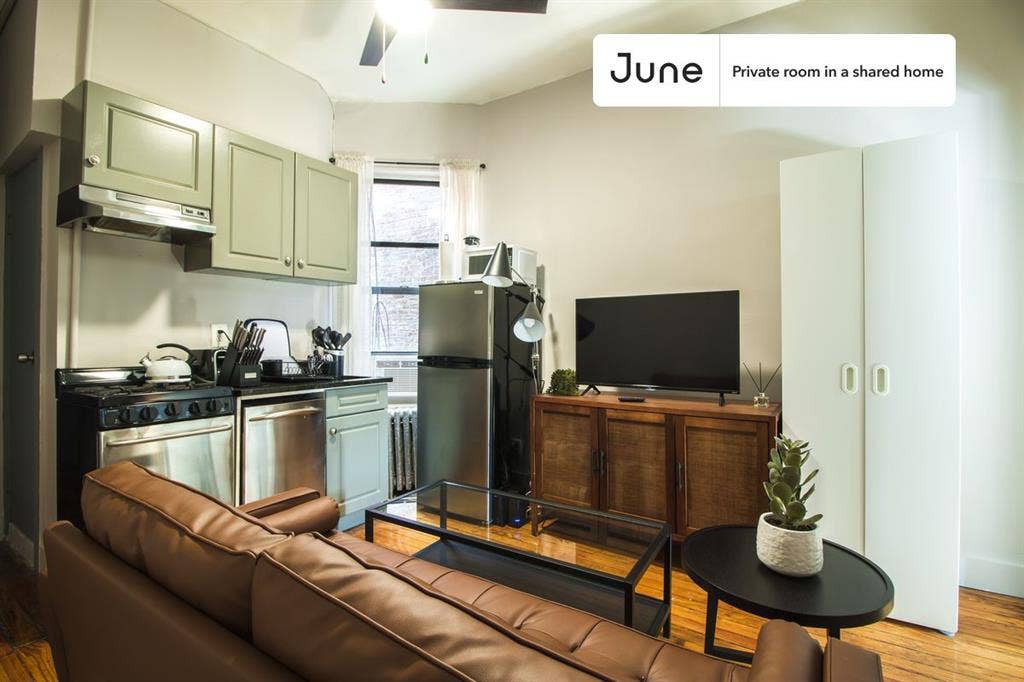 3 BR in New York City