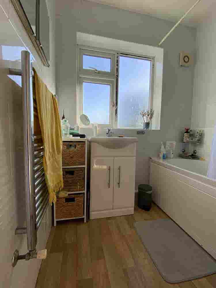 2bed apartment