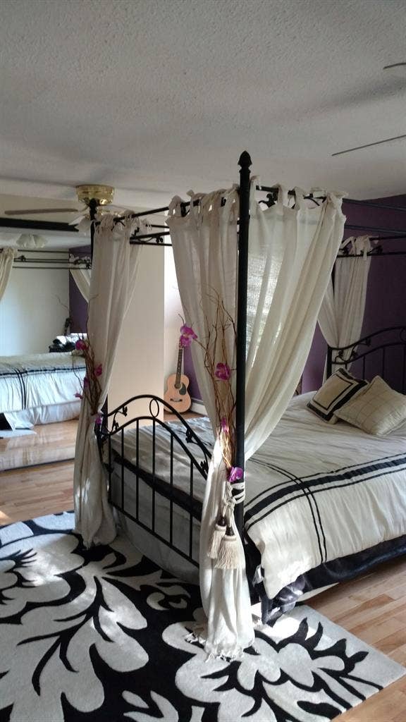 Resort lake living includes utiliti