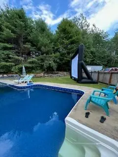 Resort lake living includes utiliti