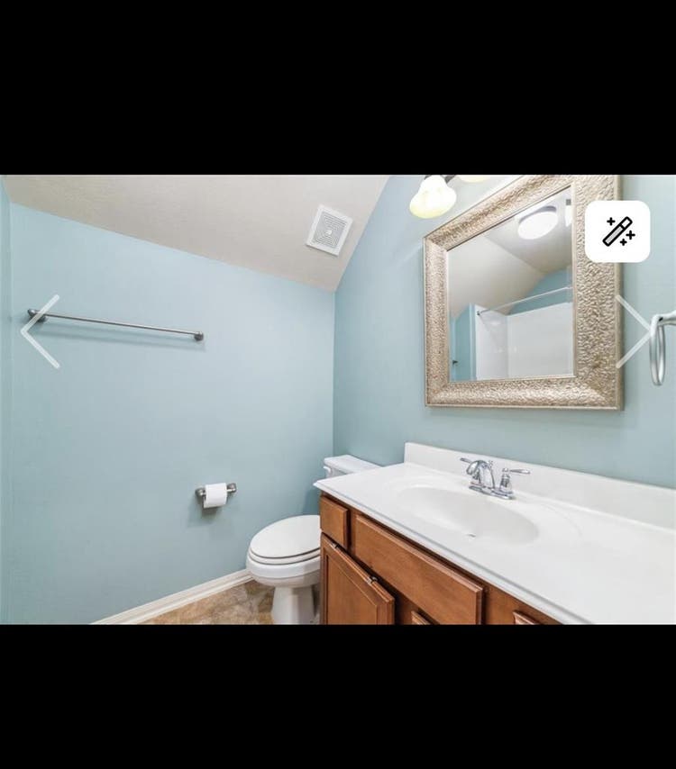 Renting 2 rooms in a 5 bdr house!