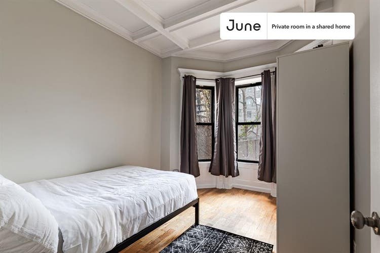3 BR in New York City