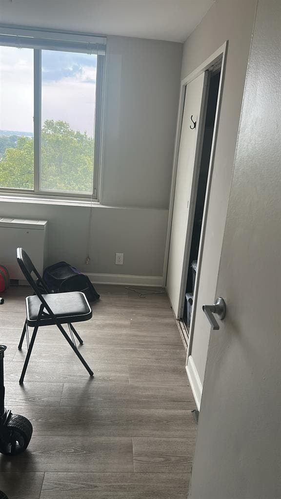 I wish to sublease my Bath Apt