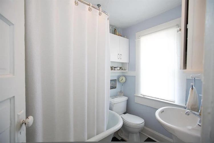 Private One- Bedroom For Rent