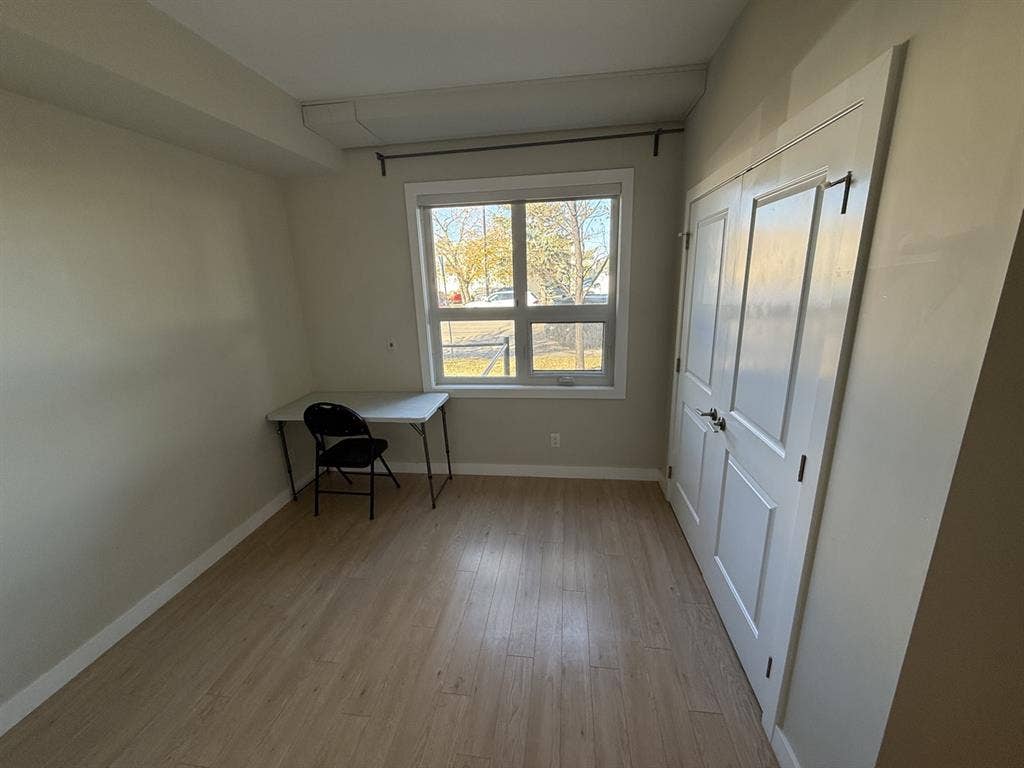 Private Room with Bath for sharing