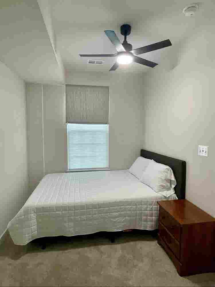 Bedroom with en-suite bathroom