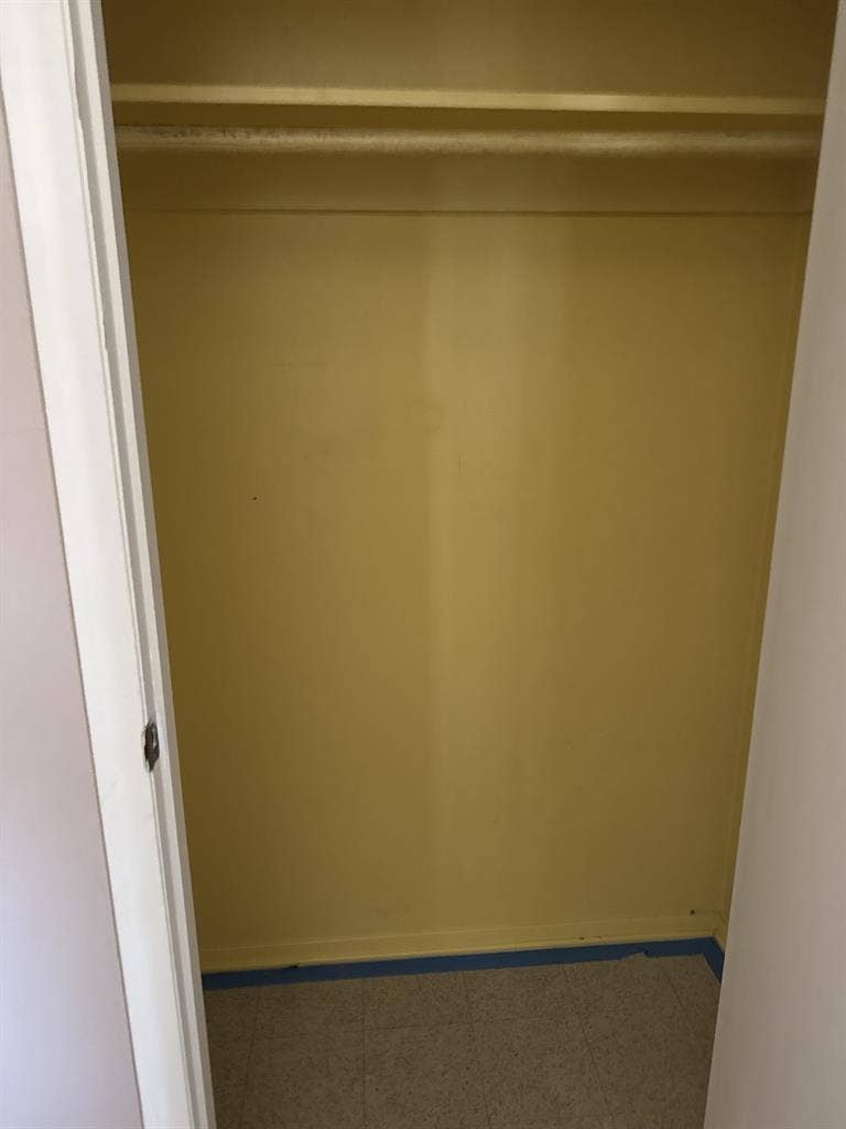 Big Bright Room in Great Location