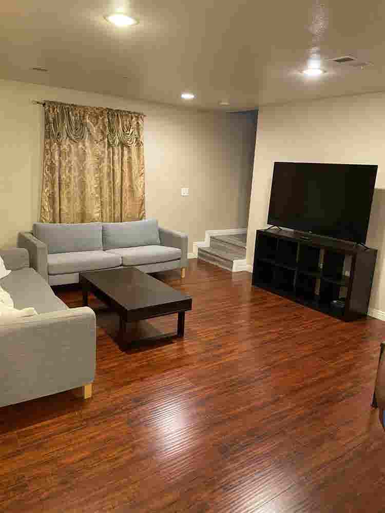 Shared rooms in shared house