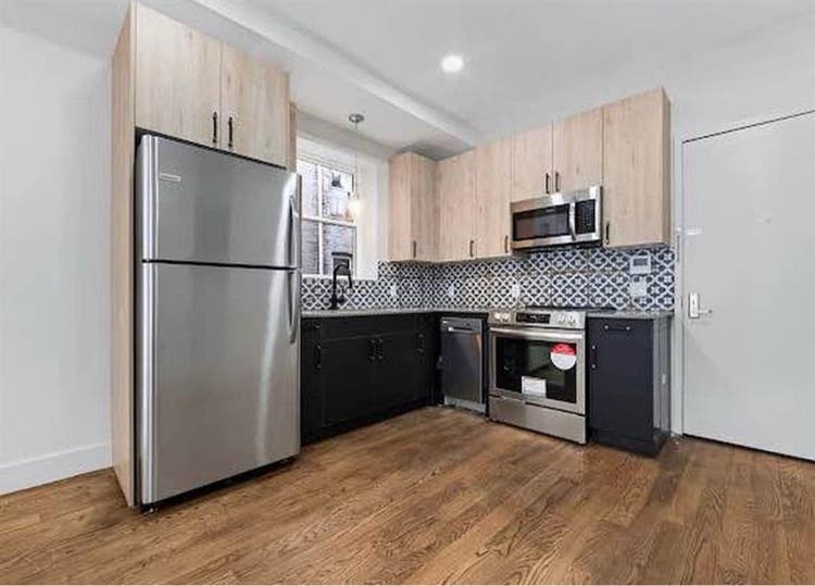 Spacious bedroom available