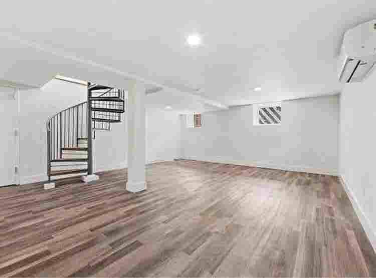 Spacious bedroom available