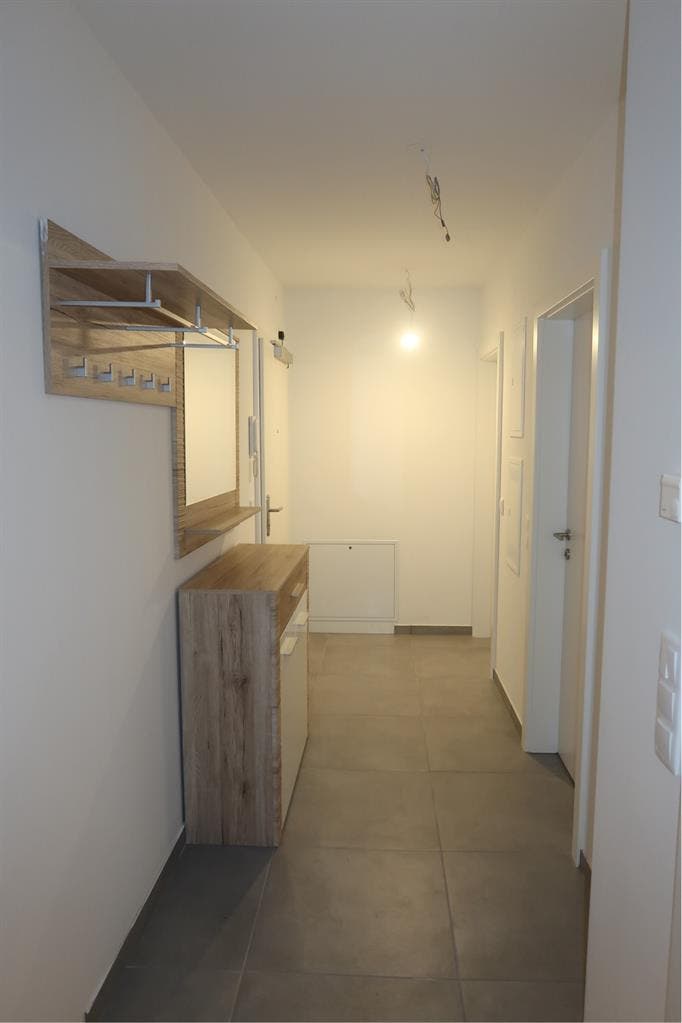 Modern 2-Room Apartment & Balcony