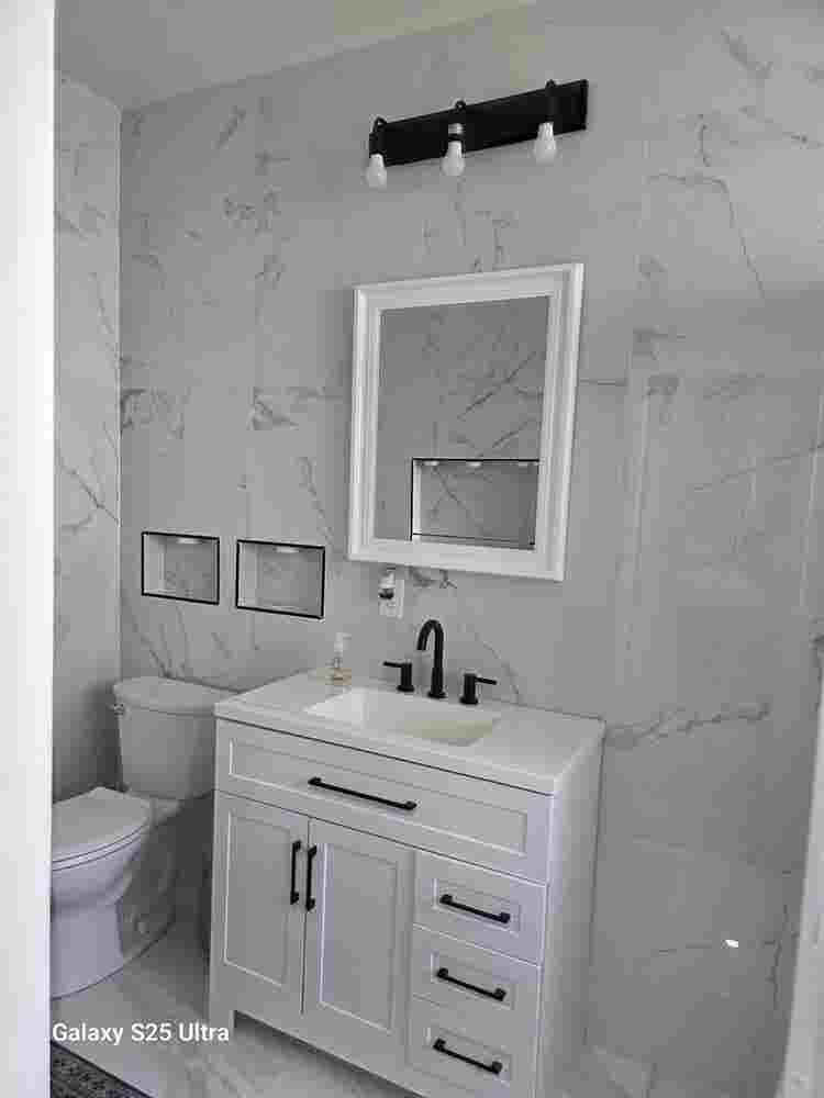 Rento cuarto con baño privado
