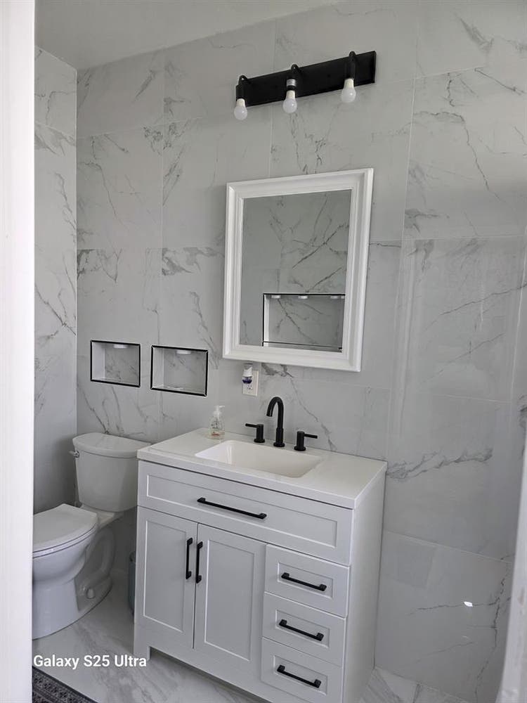 Rento cuarto con baño privado