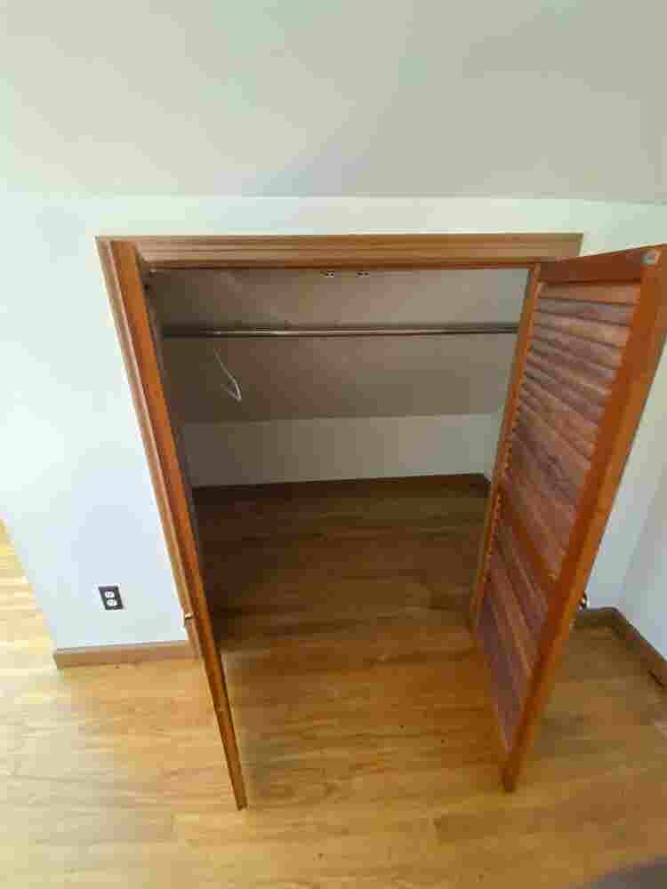 Cozy 1BR Upstairs Apartment