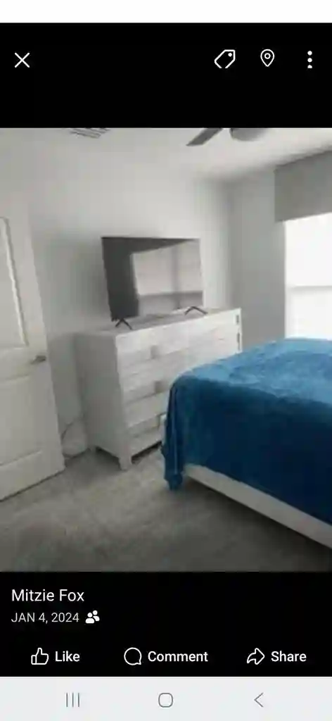 Beautiful Furnished Room