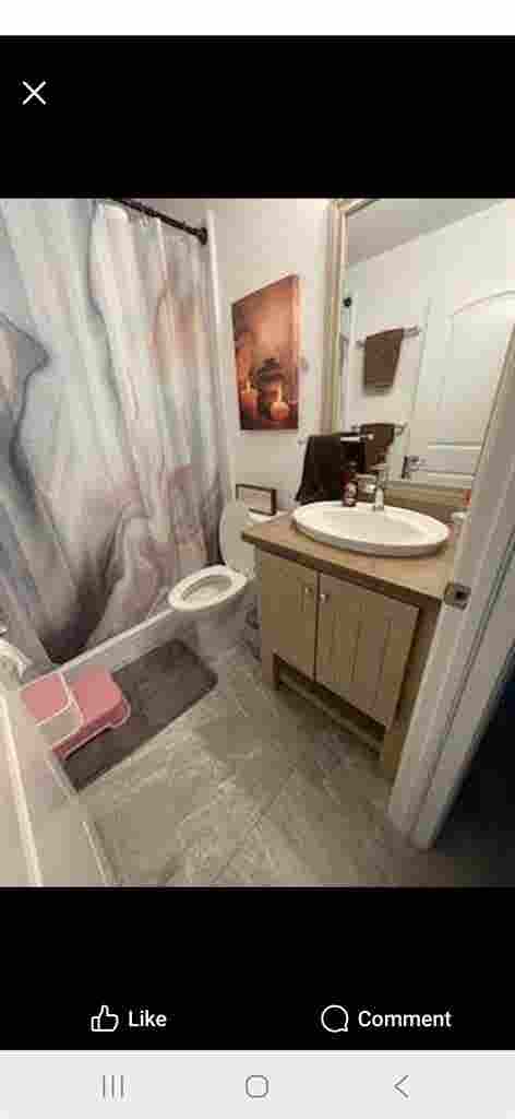 Beautiful Furnished Room