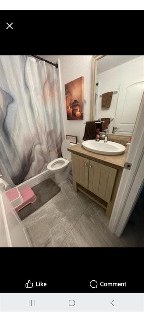 Beautiful Furnished Room