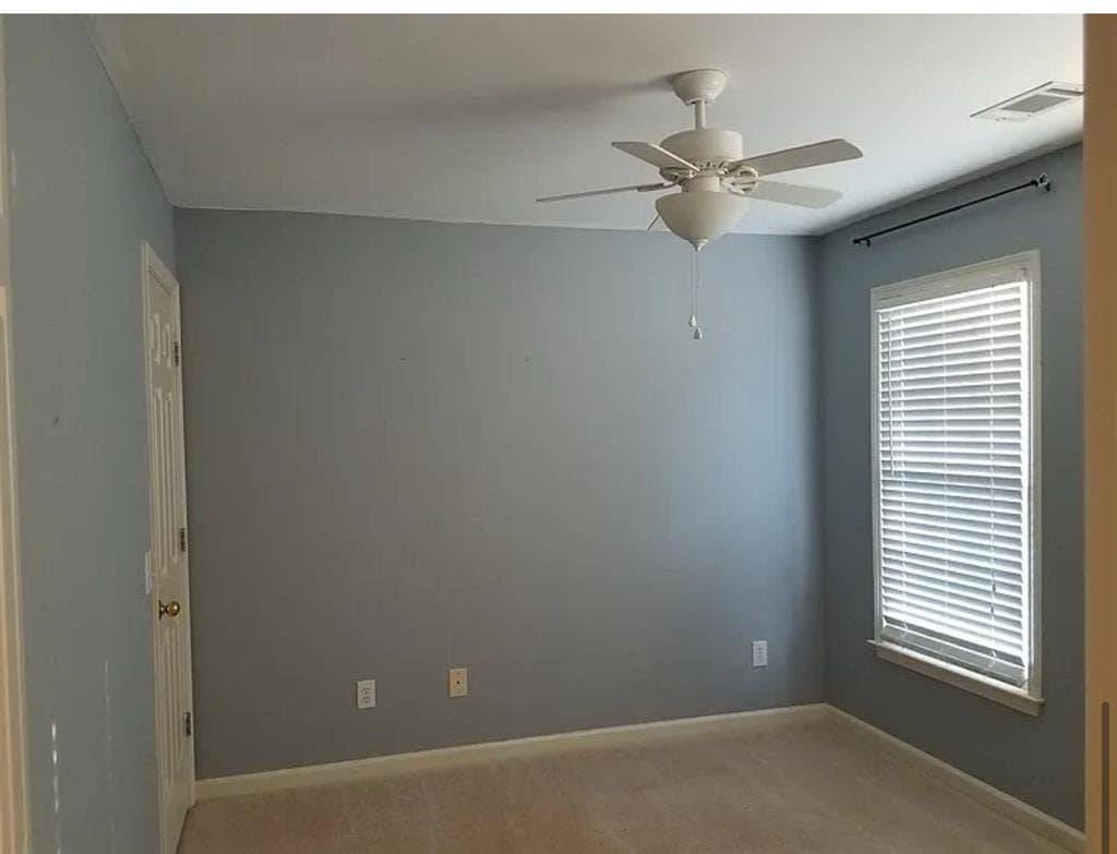 Room for rent in Alpharetta!