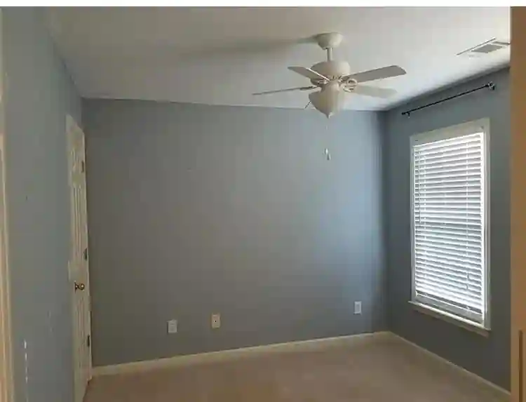 Room for rent in Alpharetta!