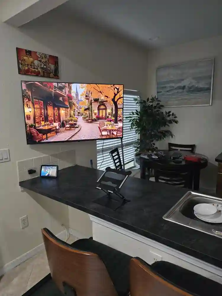 $ all-inclusive 1st floor bedrm