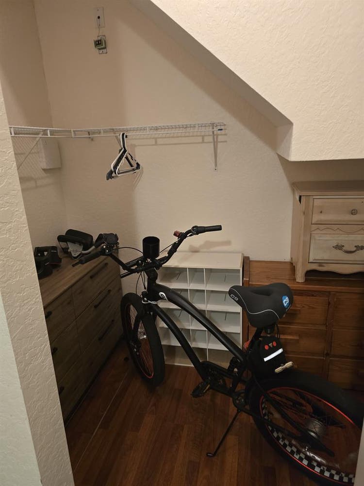$ all-inclusive 1st floor bedrm