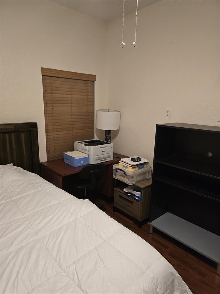 $ all-inclusive 1st floor bedrm