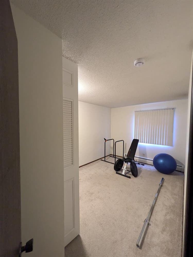 Spare room - 2 bedroom apt