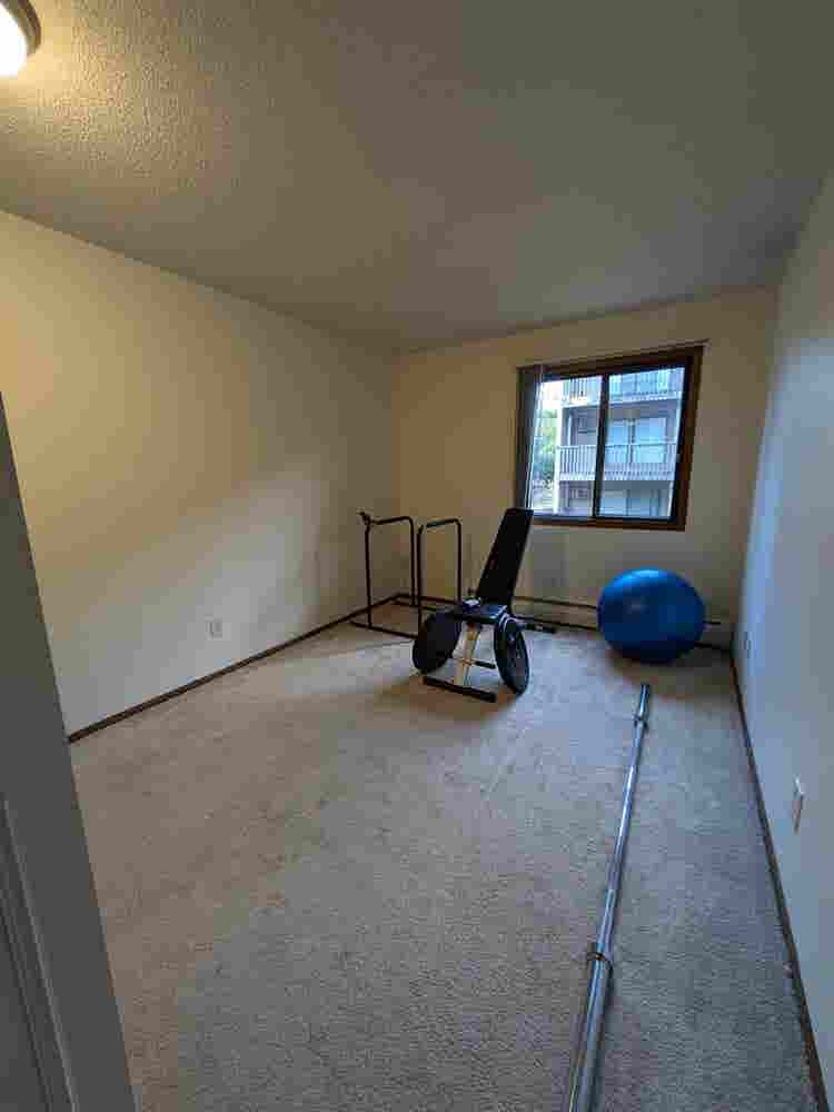 Spare room - 2 bedroom apt