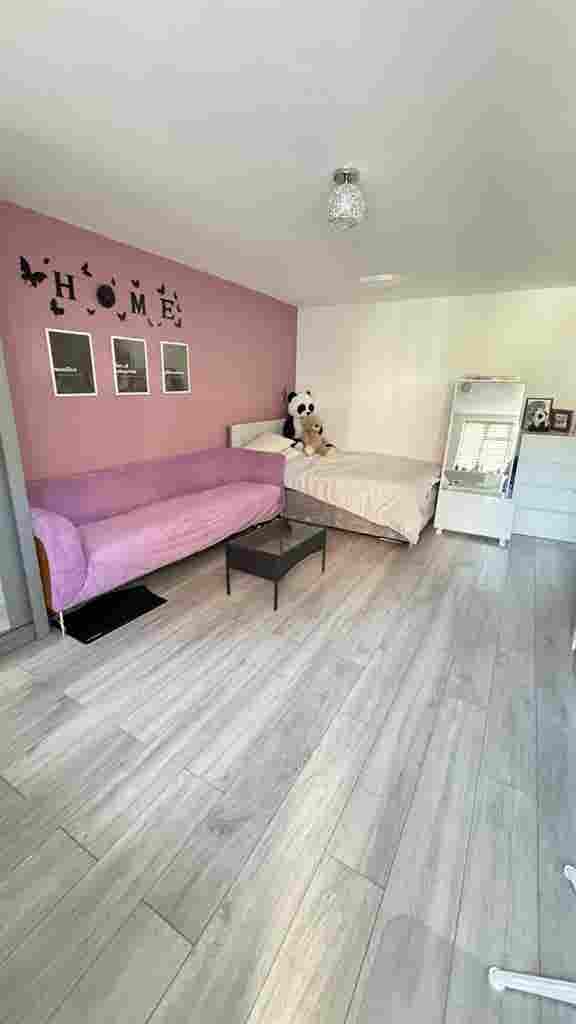 Ensuit fully furnished room