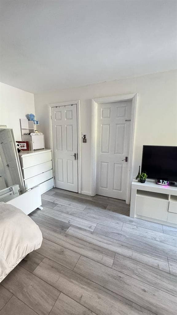 Ensuit fully furnished room