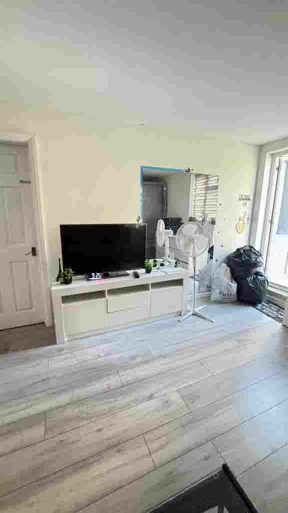 Ensuit fully furnished room