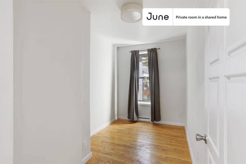 3 BR in New York City