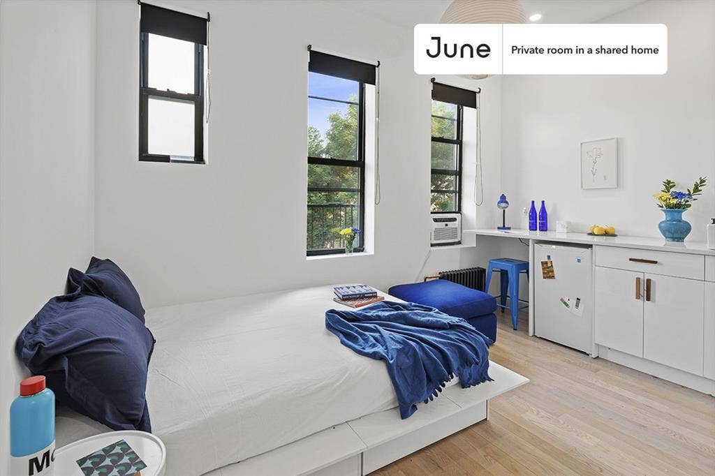 3 BR in New York City