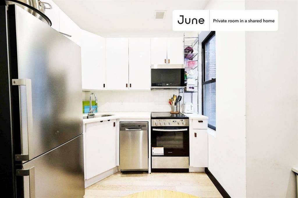 3 BR in New York City