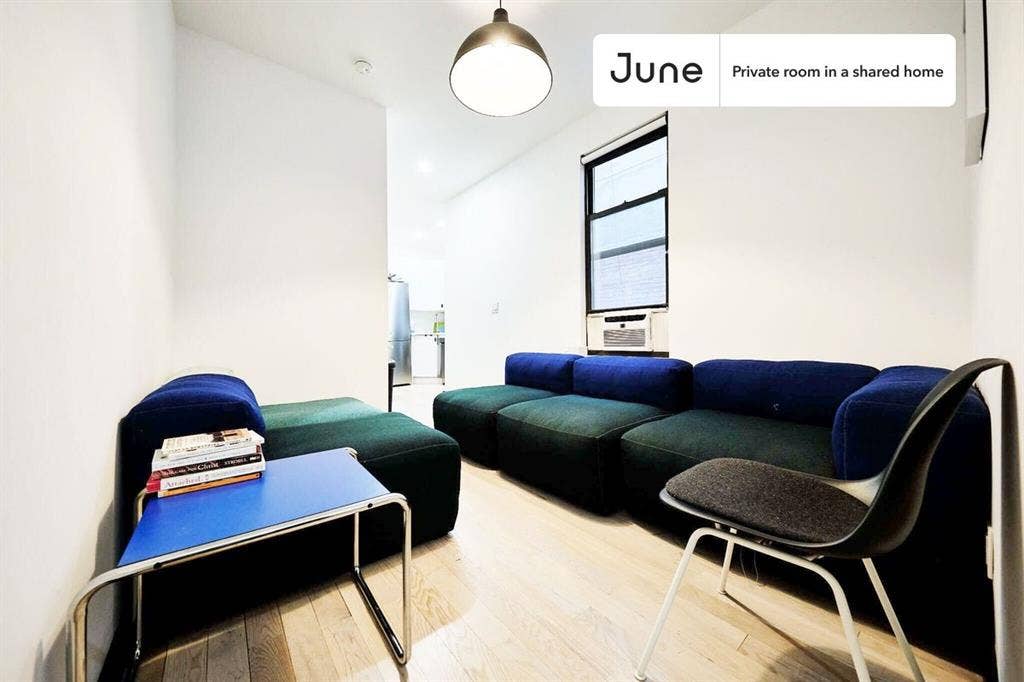 3 BR in New York City