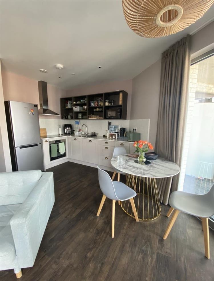 Double room with a private bathroom