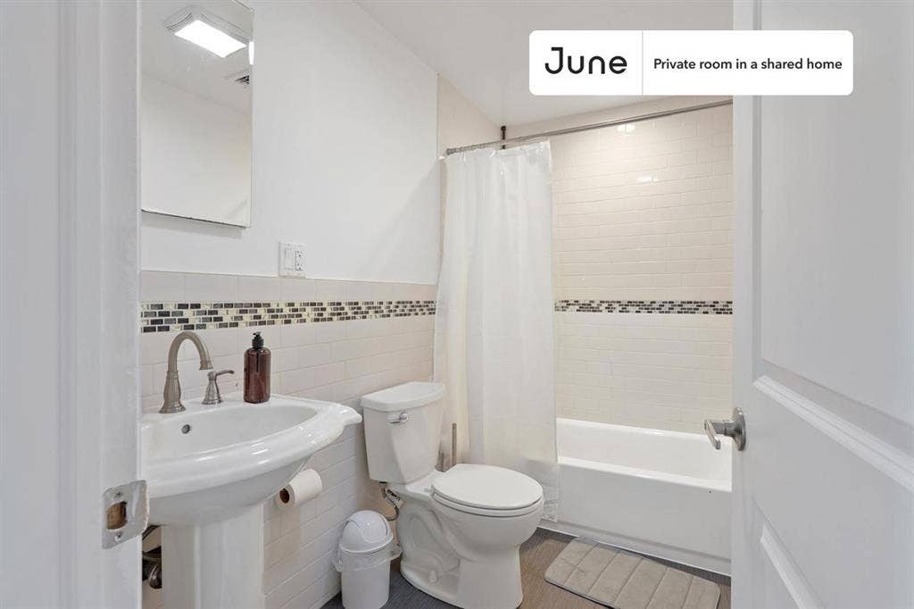 4 BR in New York City