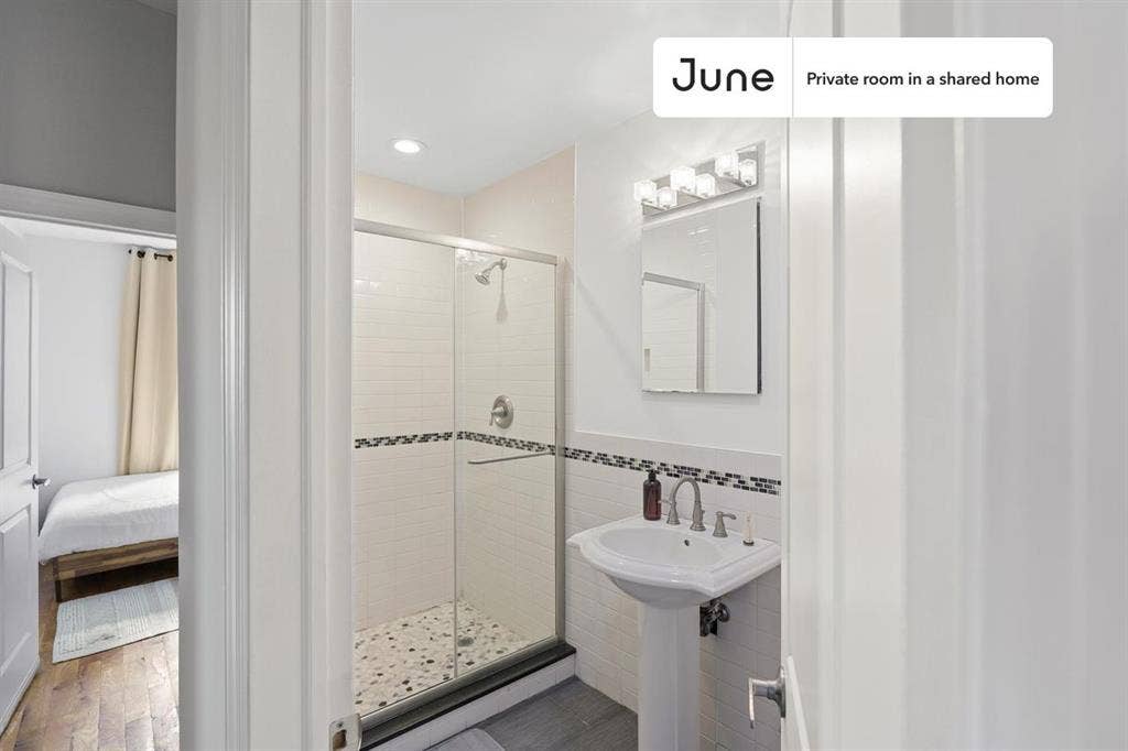 4 BR in New York City