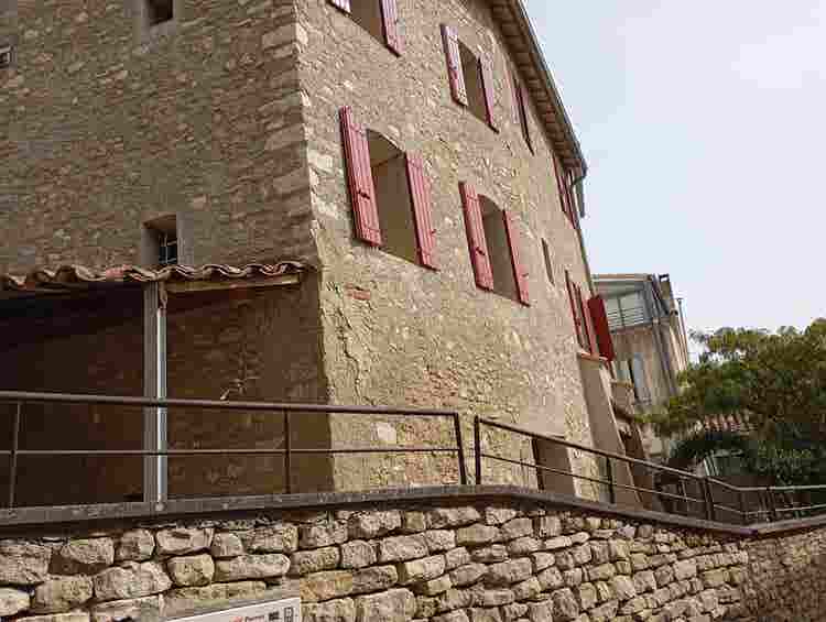 Colocation en maison de village