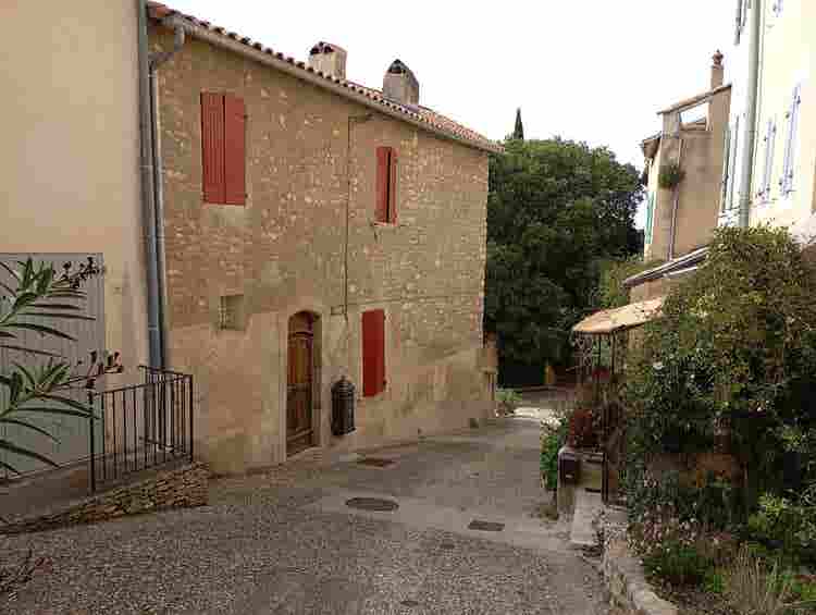 Colocation en maison de village