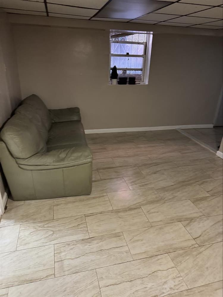 2 bedroom walk down ground floor ap