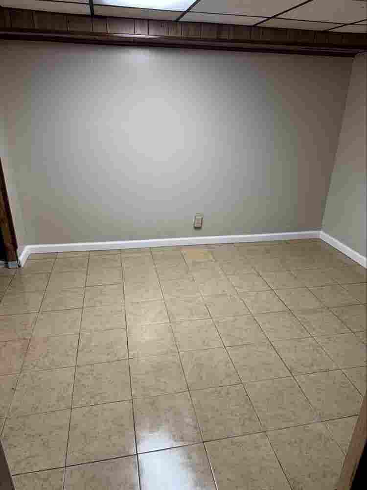 2 bedroom walk down ground floor ap