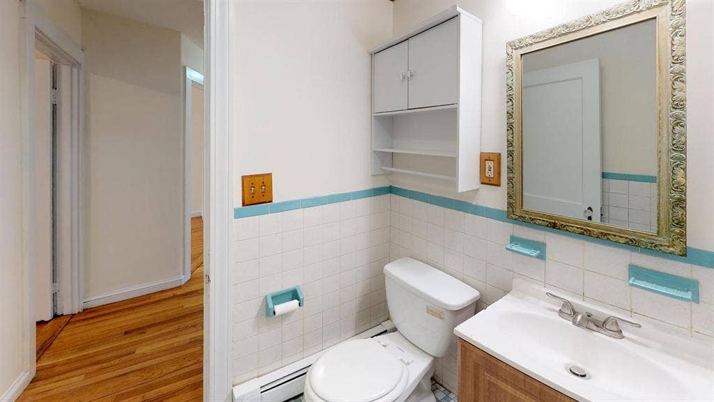 1 BR in Boston