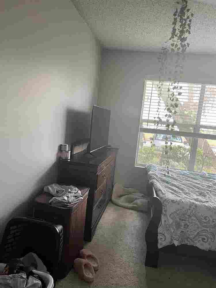 Master Bed/Bathroom near Downtown